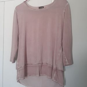 Flattering spring top